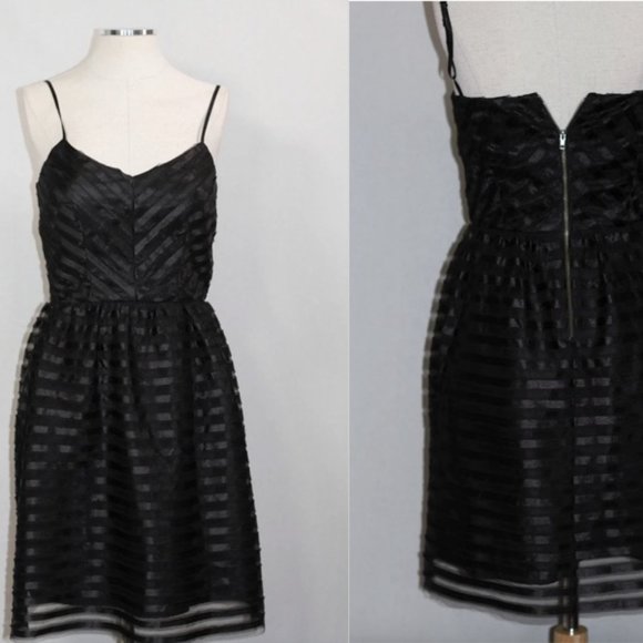 Necessary Objects ADV Gluvk - Frankel Black Dress - Picture 7 of 14